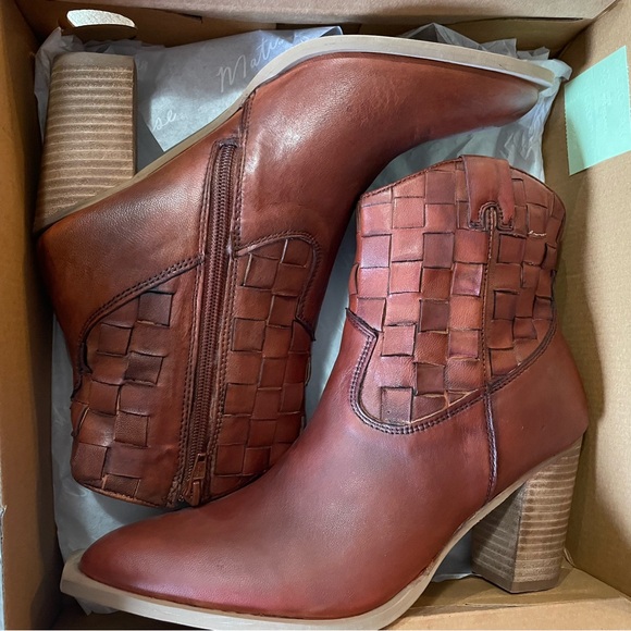 Matisse Woven Leather Ankle Boots - Rich Brown - Picture 10 of 10